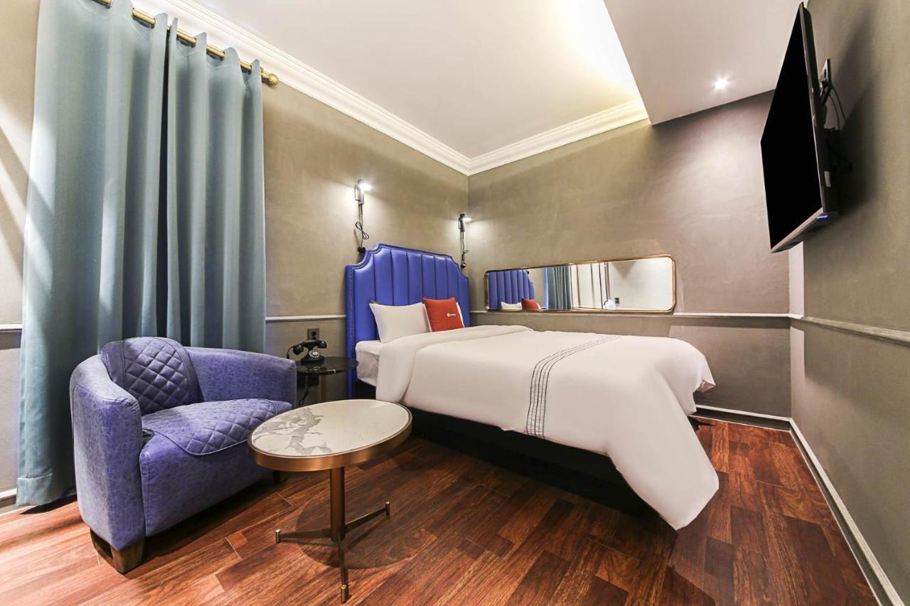 Lerocherrouge Hotel Chuncheon Ruang foto